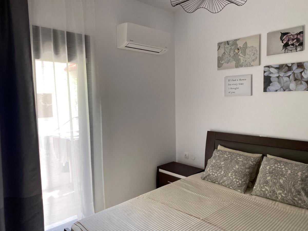 Irini Apartment Hanioti Exterior foto