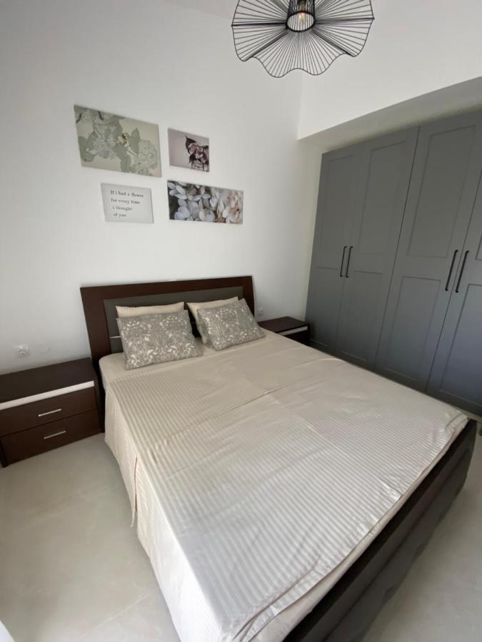 Irini Apartment Hanioti Exterior foto
